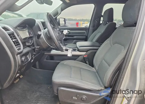 2022 Ram 1500 Big Horn/Lone Star z USA, uszkodzony, nr VIN 1C6SRFFT3NN418377